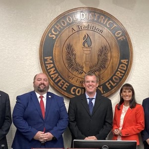 New Manatee County School Board Seated