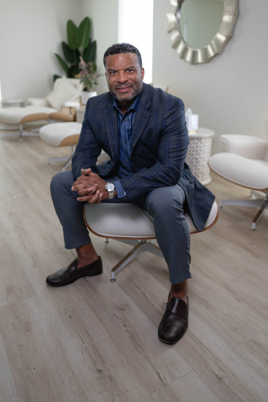 Dr Christopher Davis of Reveal Vitality and Longevity Center Dr Christopher Davis of Reveal Vitality and Longevity Center